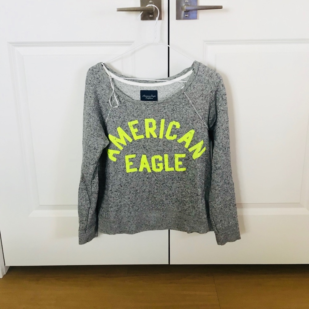 American Eagle Sweater